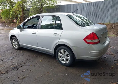 2007 Nissan Versa 1.8Sl z USA, uszkodzony, nr VIN 3N1BC11E27L401016